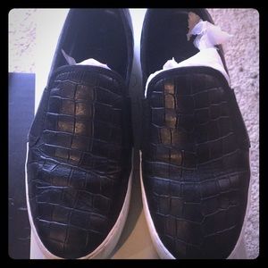 1.State Waylon slip on sneaker